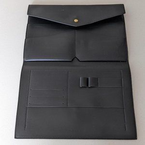 NWOT Glass Ladder & Co tech organizer